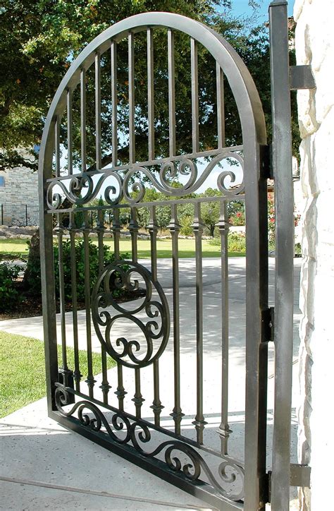 metal gates for outside fencing